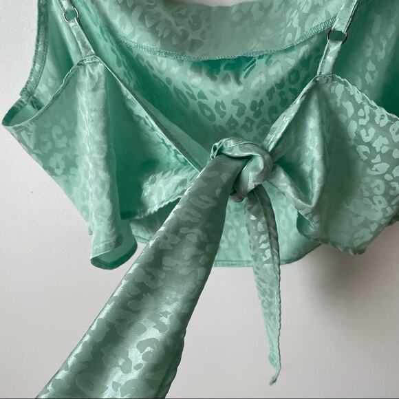 Zoe Summer Cowl Neck Tank Top Size Small - Picture 3 of 5